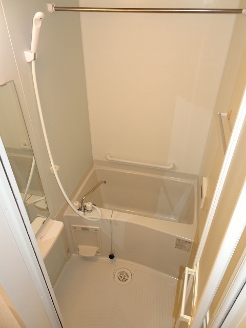バス・シャワールーム　風呂