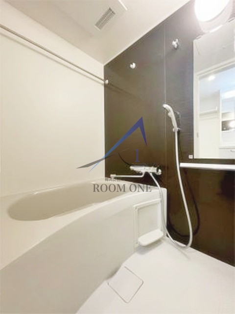 バス・シャワールーム　お風呂です。