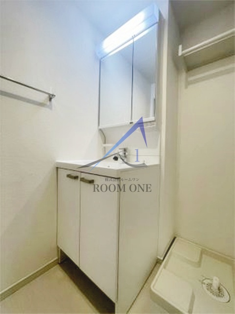 洗面設備　独立洗面台です。