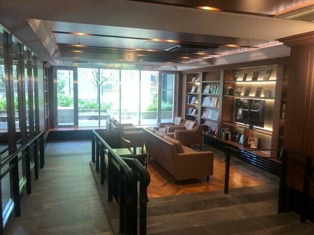 ロビー　分譲タイプです