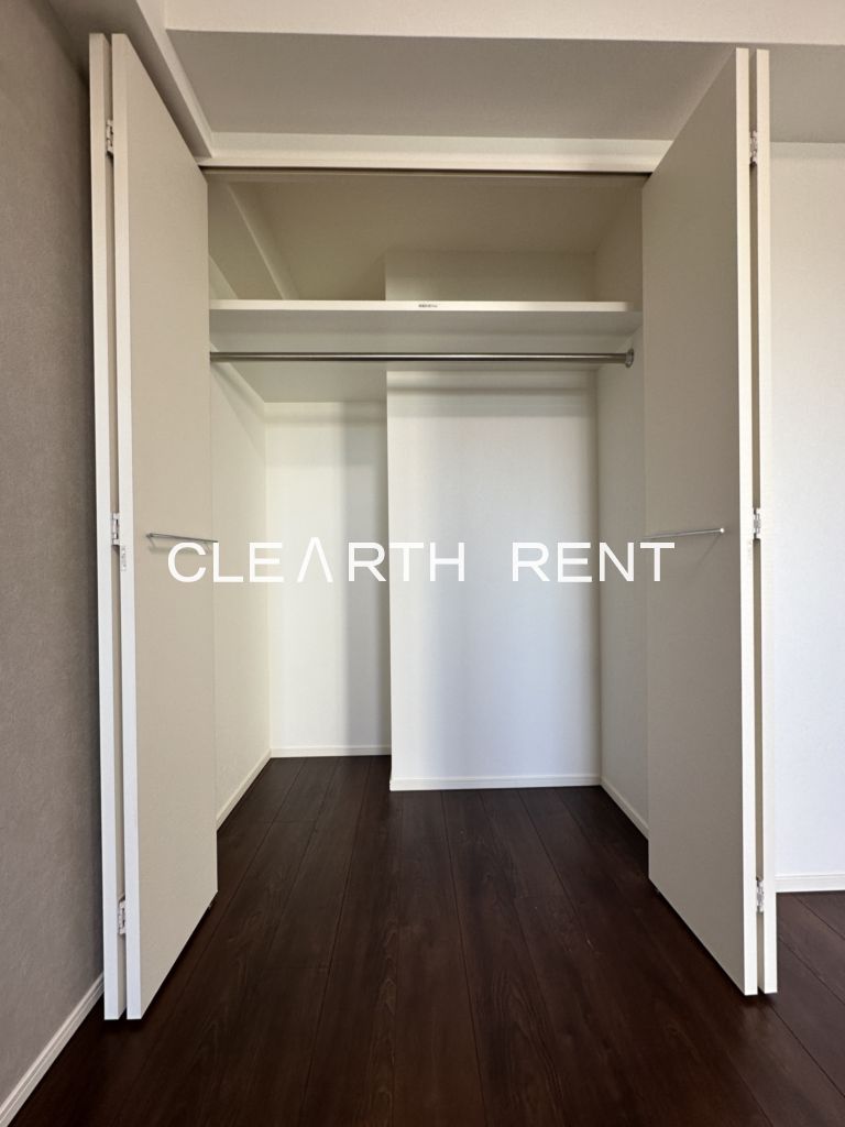 収納　同タイプ別住戸写真となります。現況と異なる場合がございます。