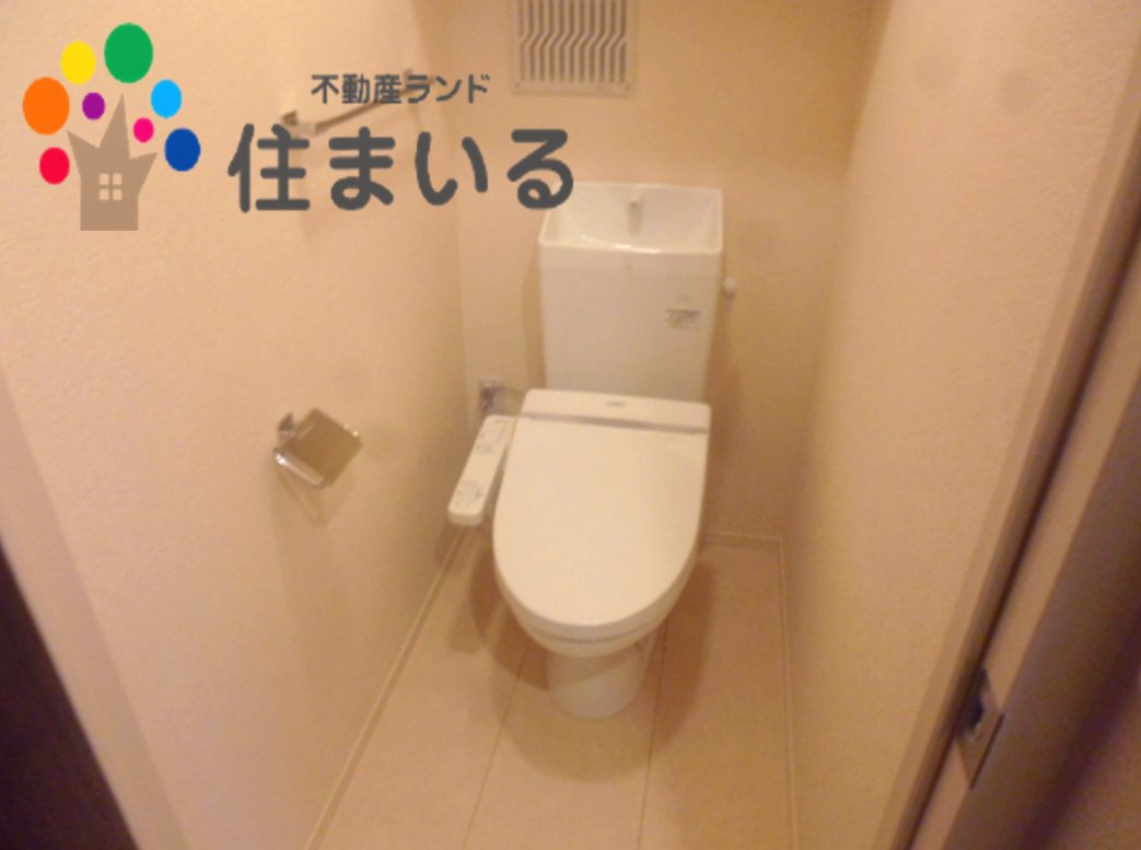 トイレ　※写真は同社施工事例になります