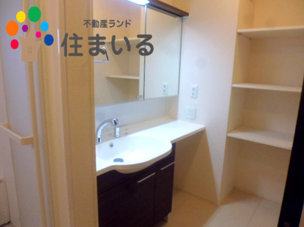 洗面設備　※写真は同社施工事例になります