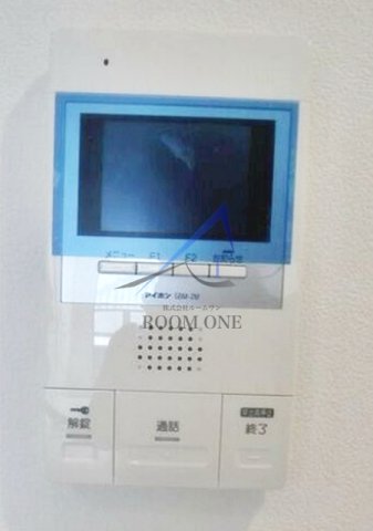 セキュリティ　モニター付きインターホンです。