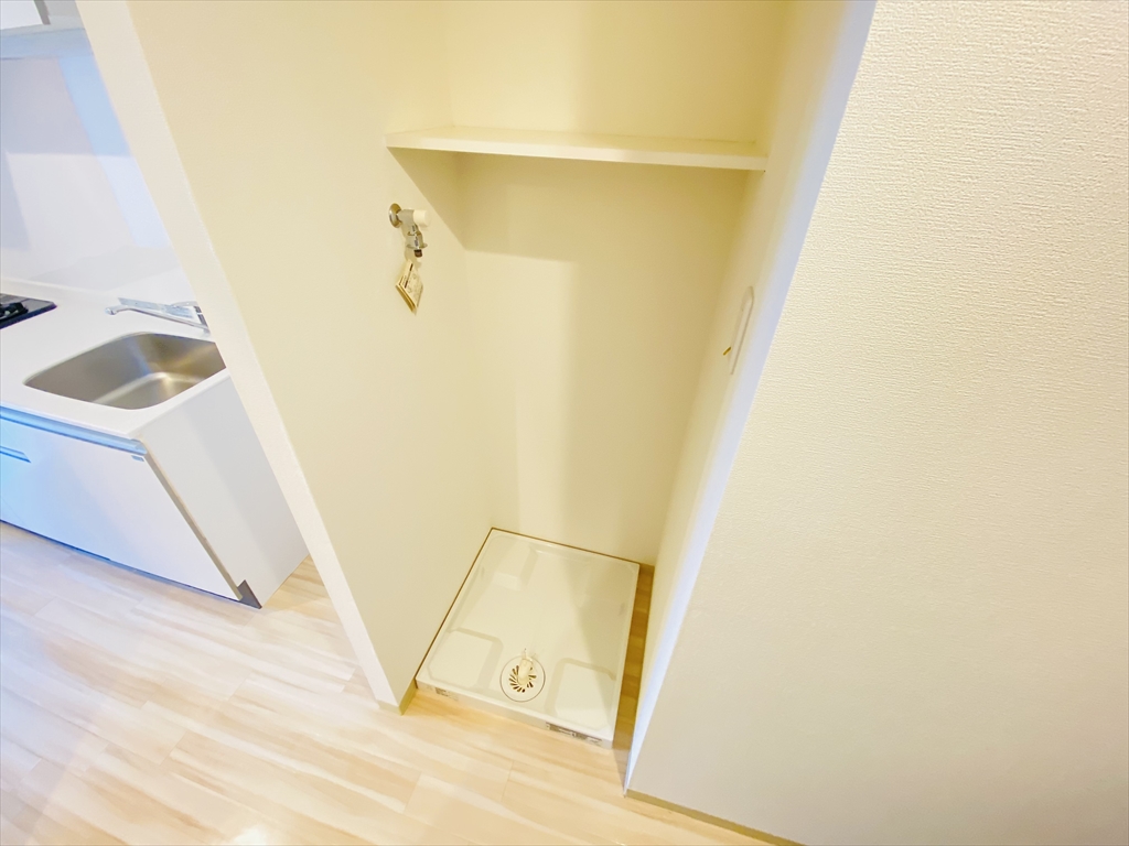 その他設備　同一建物内304号室内装写真転載