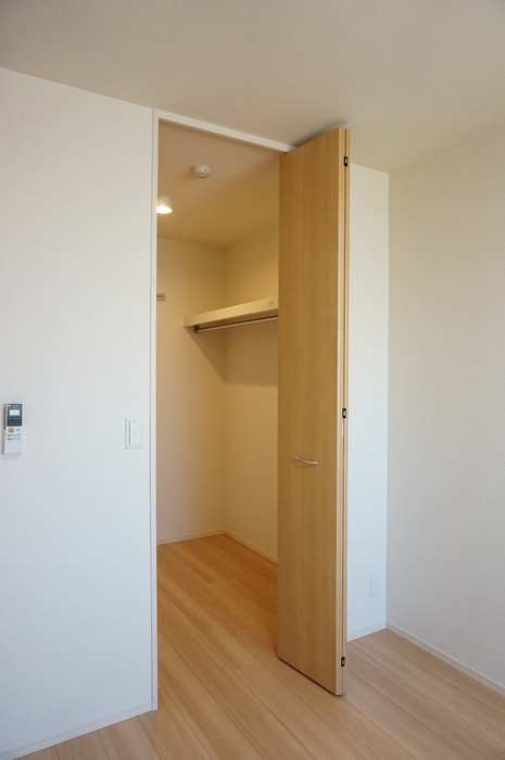 収納　ウォークインクローゼット