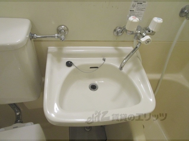 洗面設備　洗面台