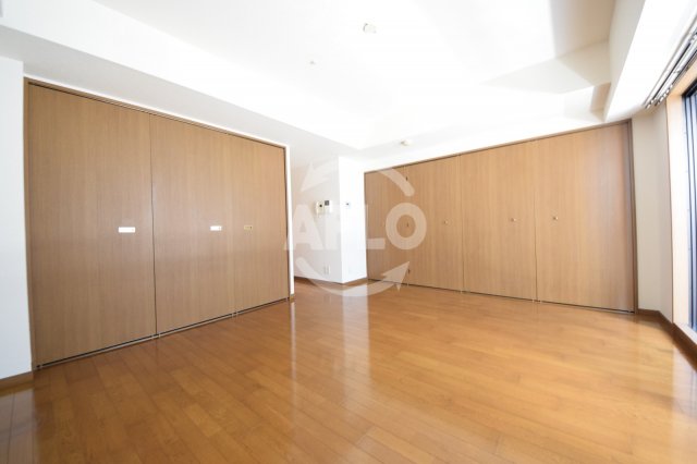 居室・リビング　リーガル北心斎橋　洋室