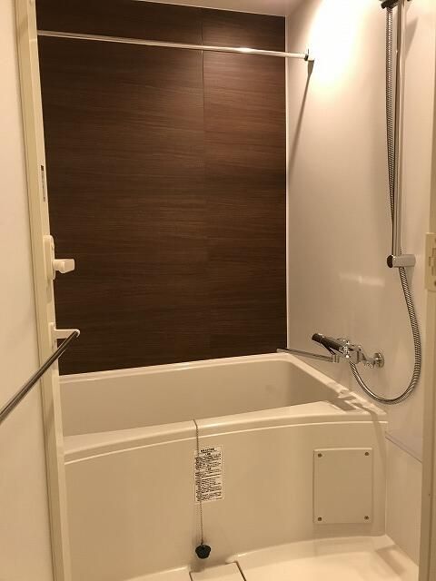 バス・シャワールーム　☆ゆったりくつろげるお風呂☆