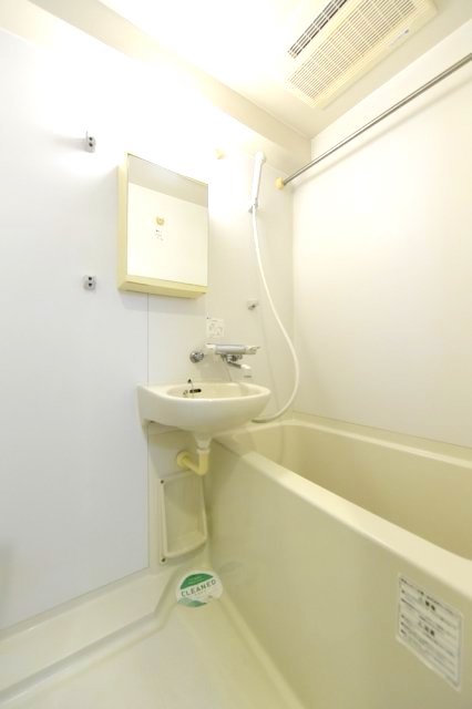 バス・シャワールーム　浴室