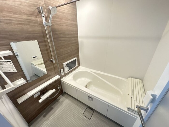 バス・シャワールーム　浴室