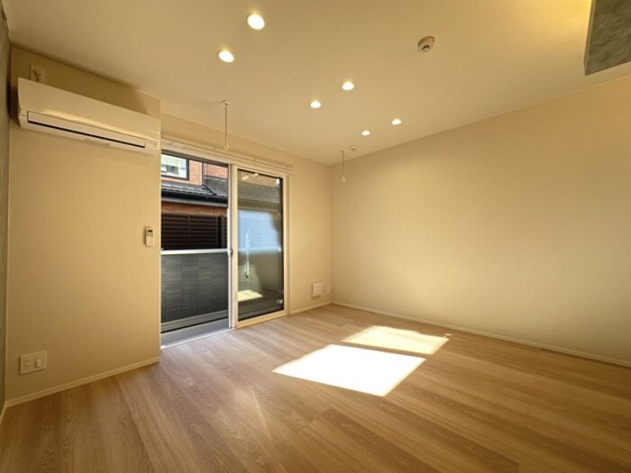 居室・リビング　リビング