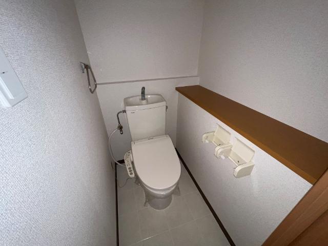 トイレ　シャワー付トイレ