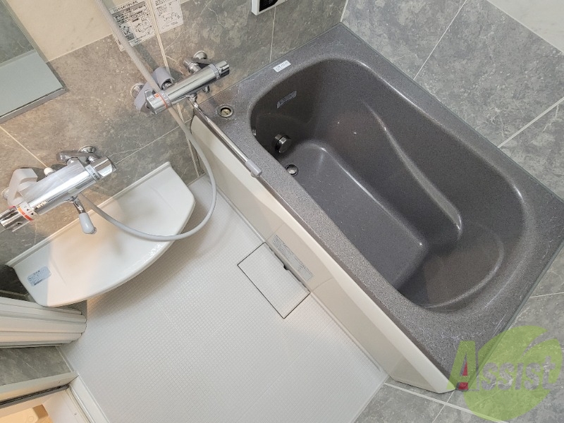 バス・シャワールーム　お風呂はまるでホテルのように綺麗でゆっくり入りたくなります。