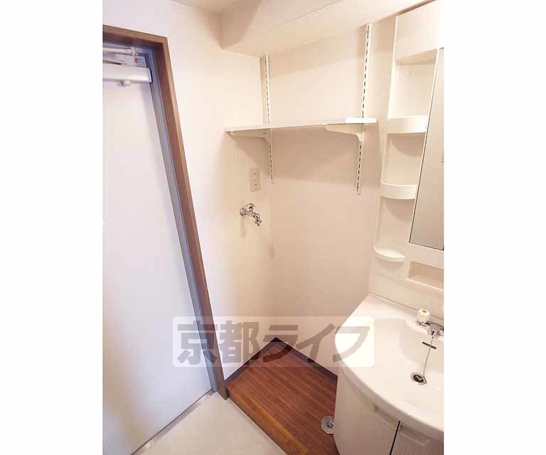 その他設備　室内洗濯機置き場あります。