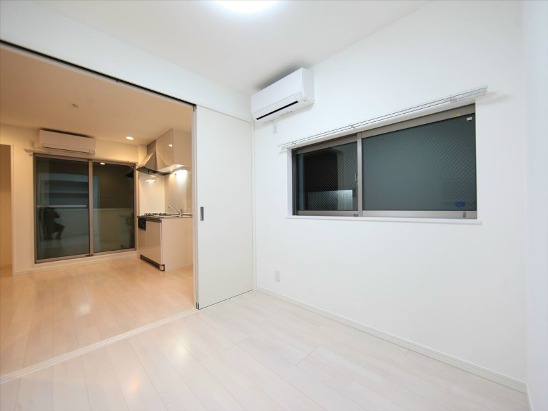 その他部屋・スペース　洋室3.7帖　LＤＫ8帖とつなげても仕切っても使えます