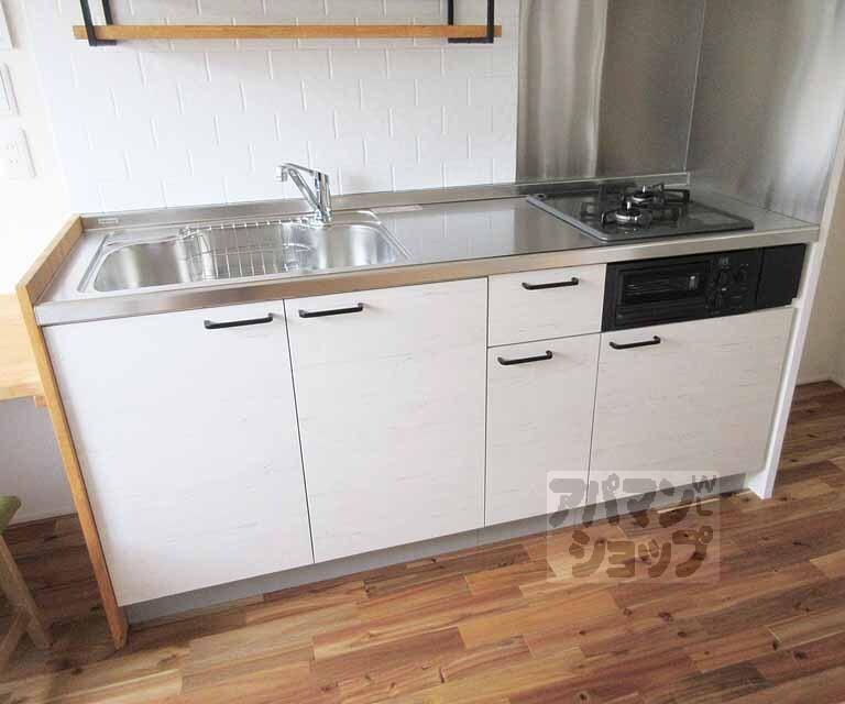 キッチン　ピカピカのキッチン・