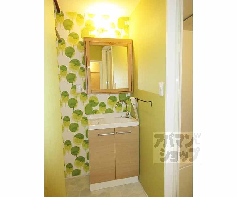 洗面設備　可愛い洗面所・