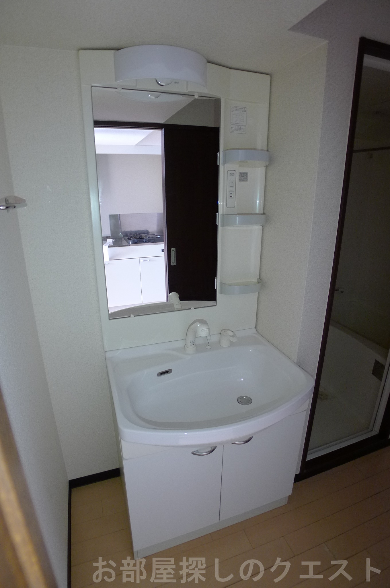 洗面設備　（写真は同物件イメージです。）