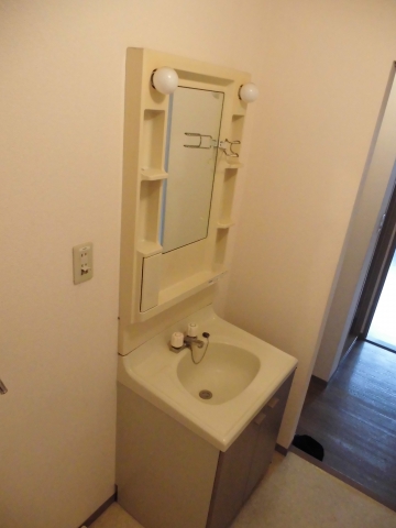 洗面設備　独立洗面化粧台付き☆