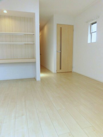 居室・リビング　使いやすい居間です