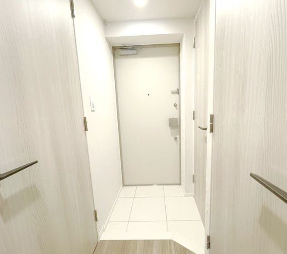 玄関　別タイプ部屋　参考写真です