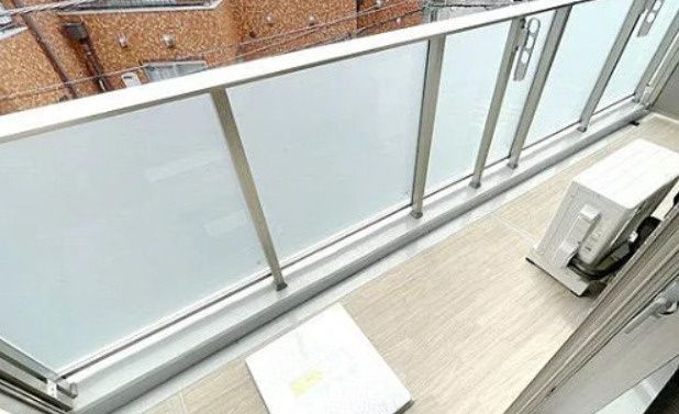 バルコニー　別タイプ部屋　参考写真です