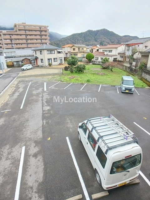 駐車場　☆敷地内に駐車場があります☆