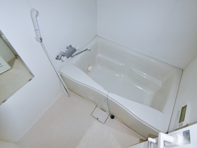 バス・シャワールーム　高温差湯付バスルーム