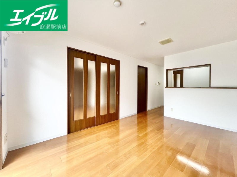 居室・リビング　リビング