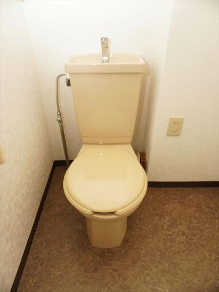 トイレ　トイレ