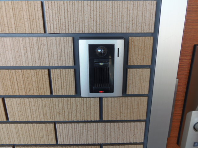 エントランス　『ラ・カーサＢ』