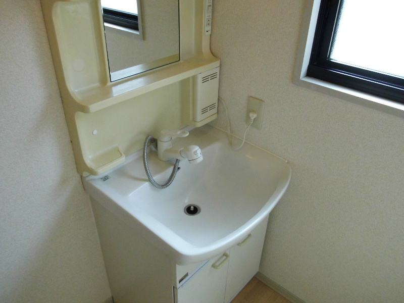 洗面設備　洗髪洗面化粧台