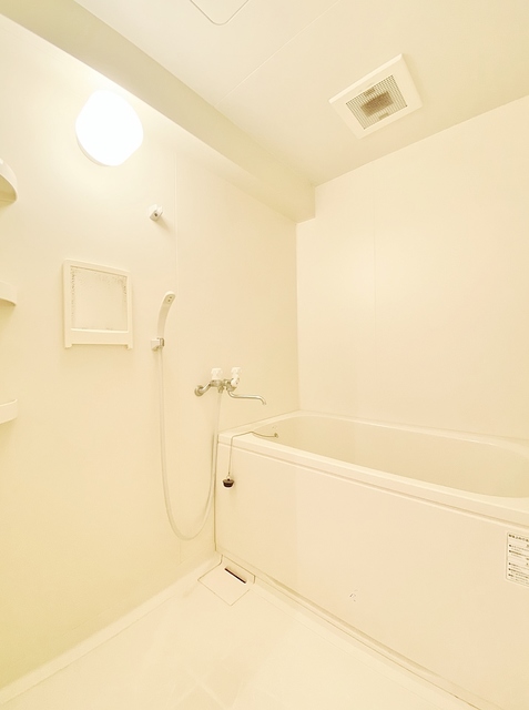 バス・シャワールーム　浴室