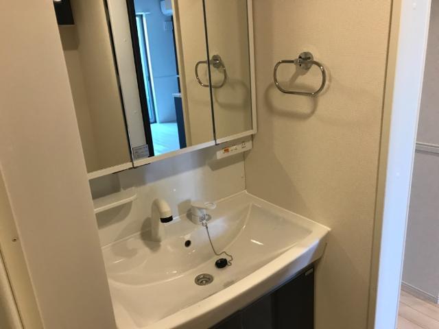 洗面設備　洗髪洗面化粧台