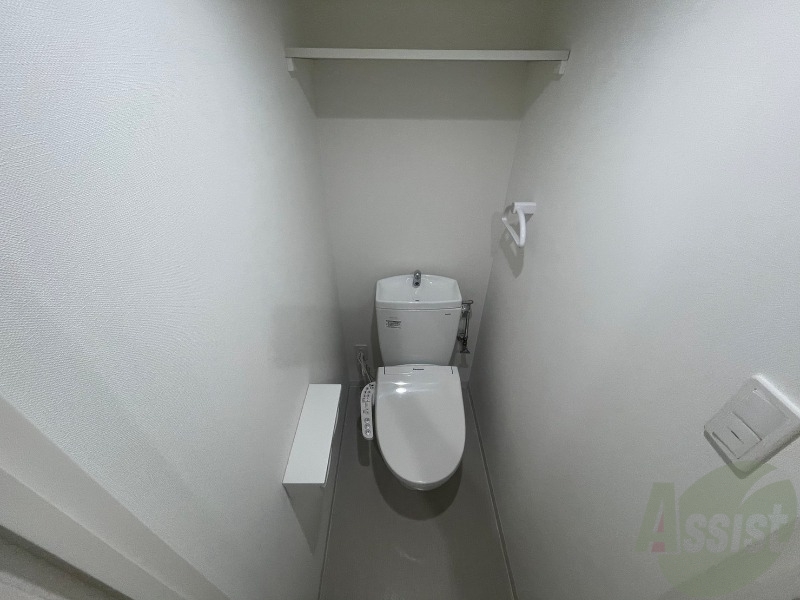 トイレ　こちらはトイレです。清潔感があり、安心して使用できます。