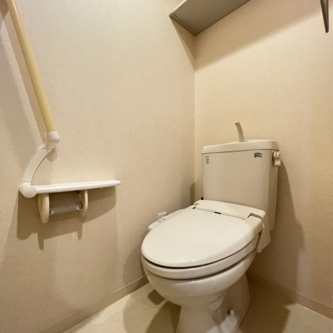 トイレ　同仕様タイプです