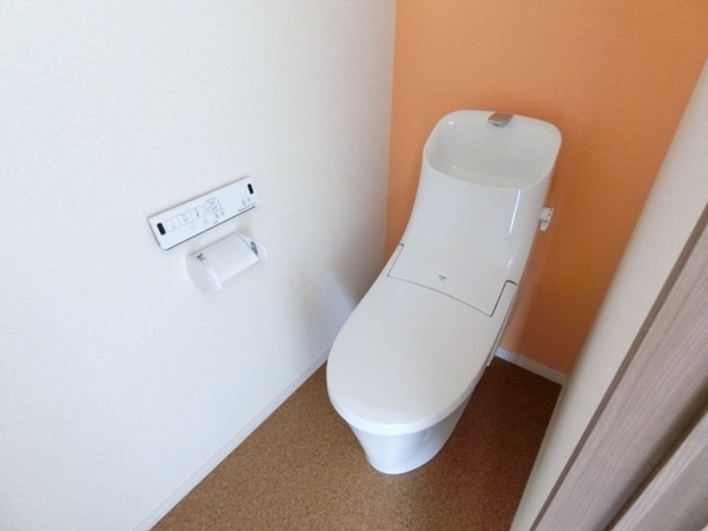 トイレ　図面と現状に相違がある場合には現状を優先