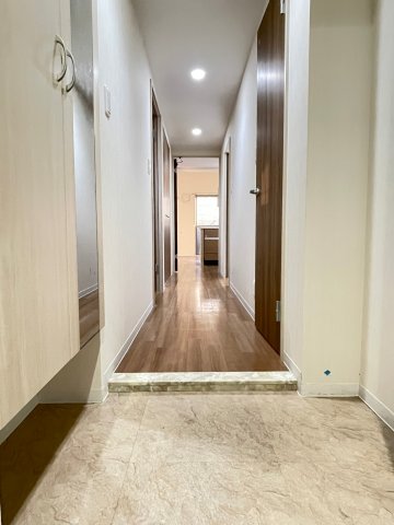 玄関　詳細は、RISUMO江坂本店→06-6155-7137まで♪