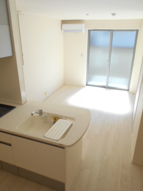 居室・リビング　日当たりのいいリビング