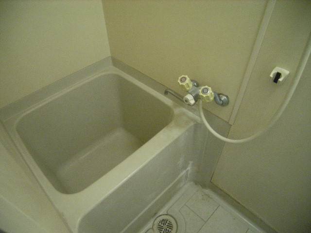 バス・シャワールーム　別号室