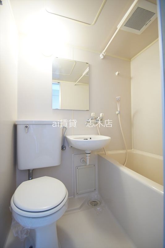 バス・シャワールーム　※別号室写真※