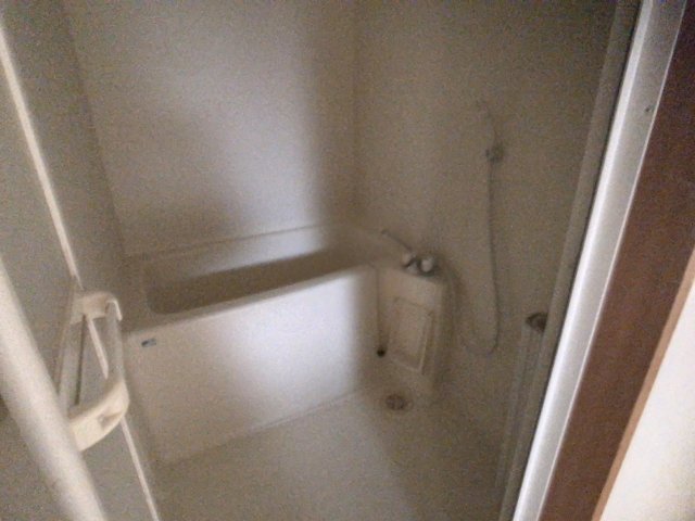 バス・シャワールーム　2022年12月撮影※現況を優先します