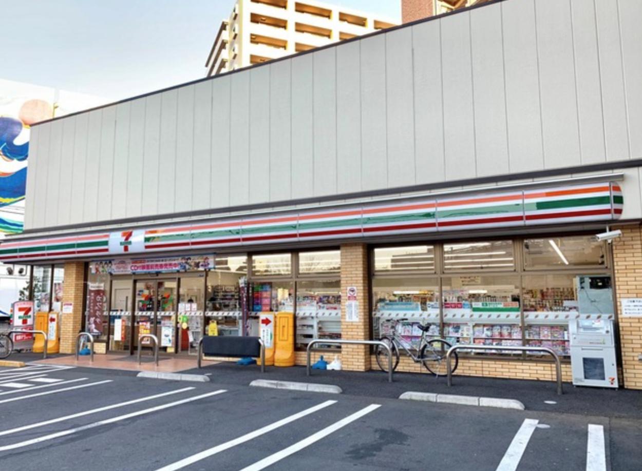 コンビニ　セブンイレブン 墨田東向島3丁目店（コンビニ）まで333m