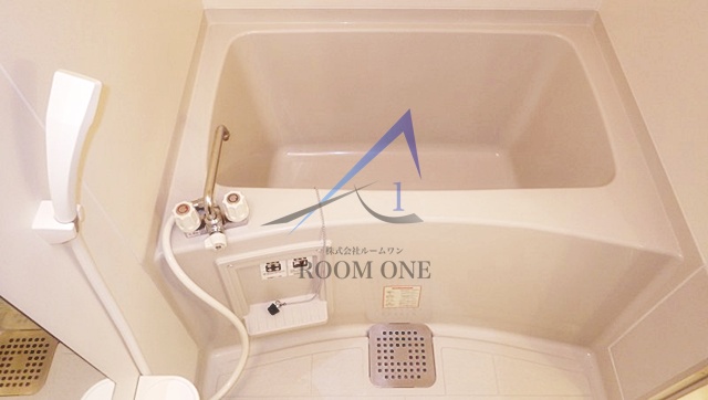 バス・シャワールーム　お風呂です。