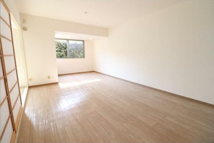 居室・リビング　別部屋の写真です。