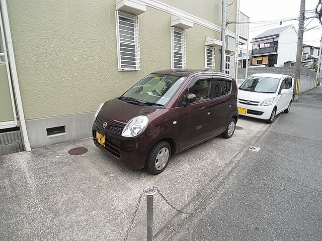 駐車場　敷地内駐車場もございます