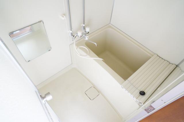 バス・シャワールーム　浴室