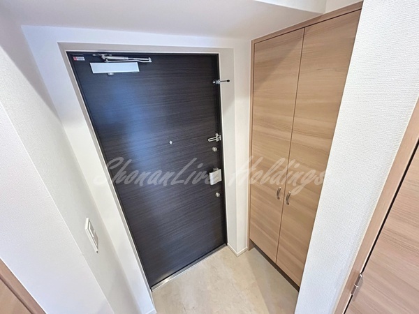 玄関　お履き物が多い方にもおすすめ♪