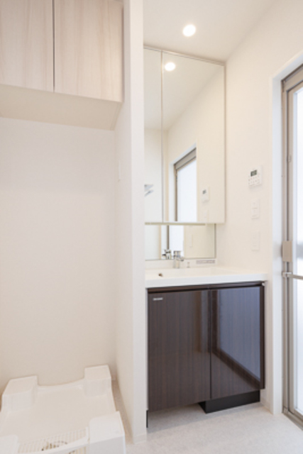 洗面設備　※写真は同タイプ住戸です。